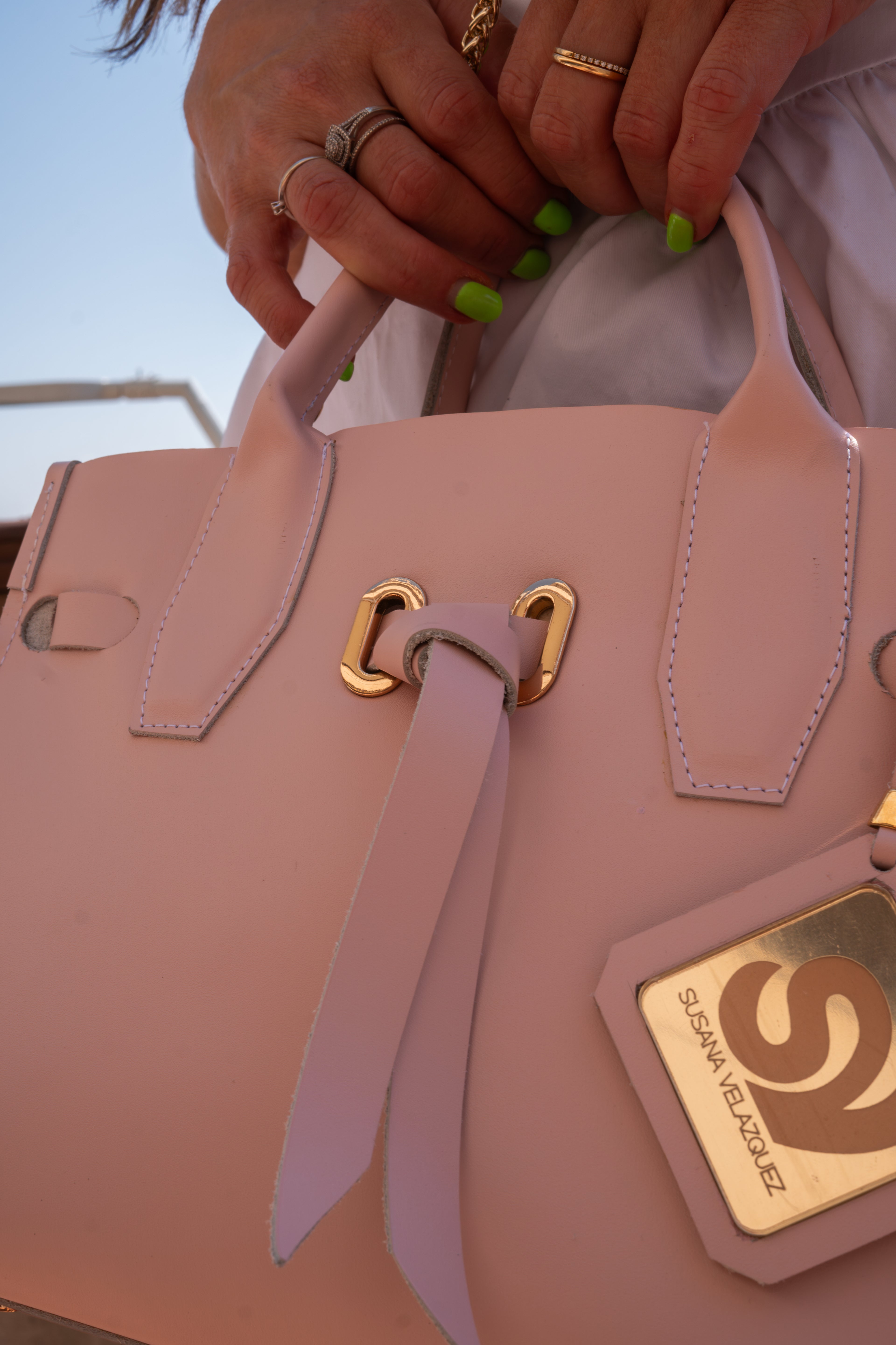 LAS SV ELEGANTES